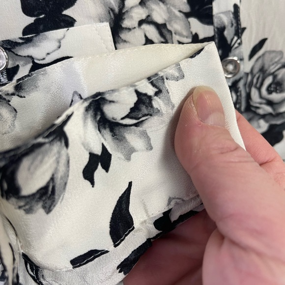 Whitehouse black market silk blouse size 14 - Picture 5 of 11